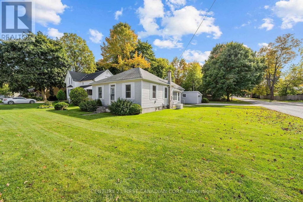 163 GEORGE STREET, NORTH MIDDLESEX (AILSA CRAIG), ON N0M 1A0 - Image 4194543440.jpeg?d=l