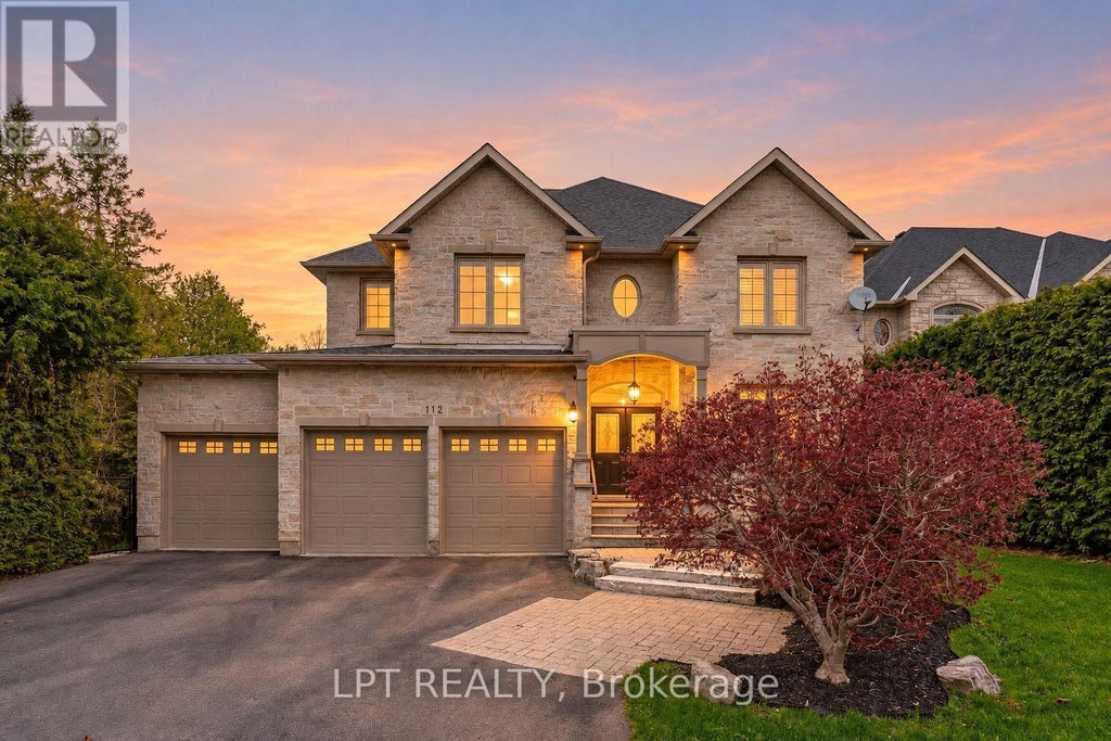 112 TYLER STREET, AURORA (AURORA VILLAGE), ON L4G 2N3 - Image 996637029.jpeg?d=l