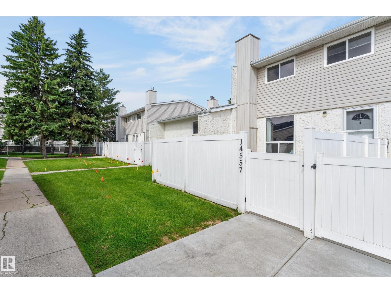 14557 121 ST NW