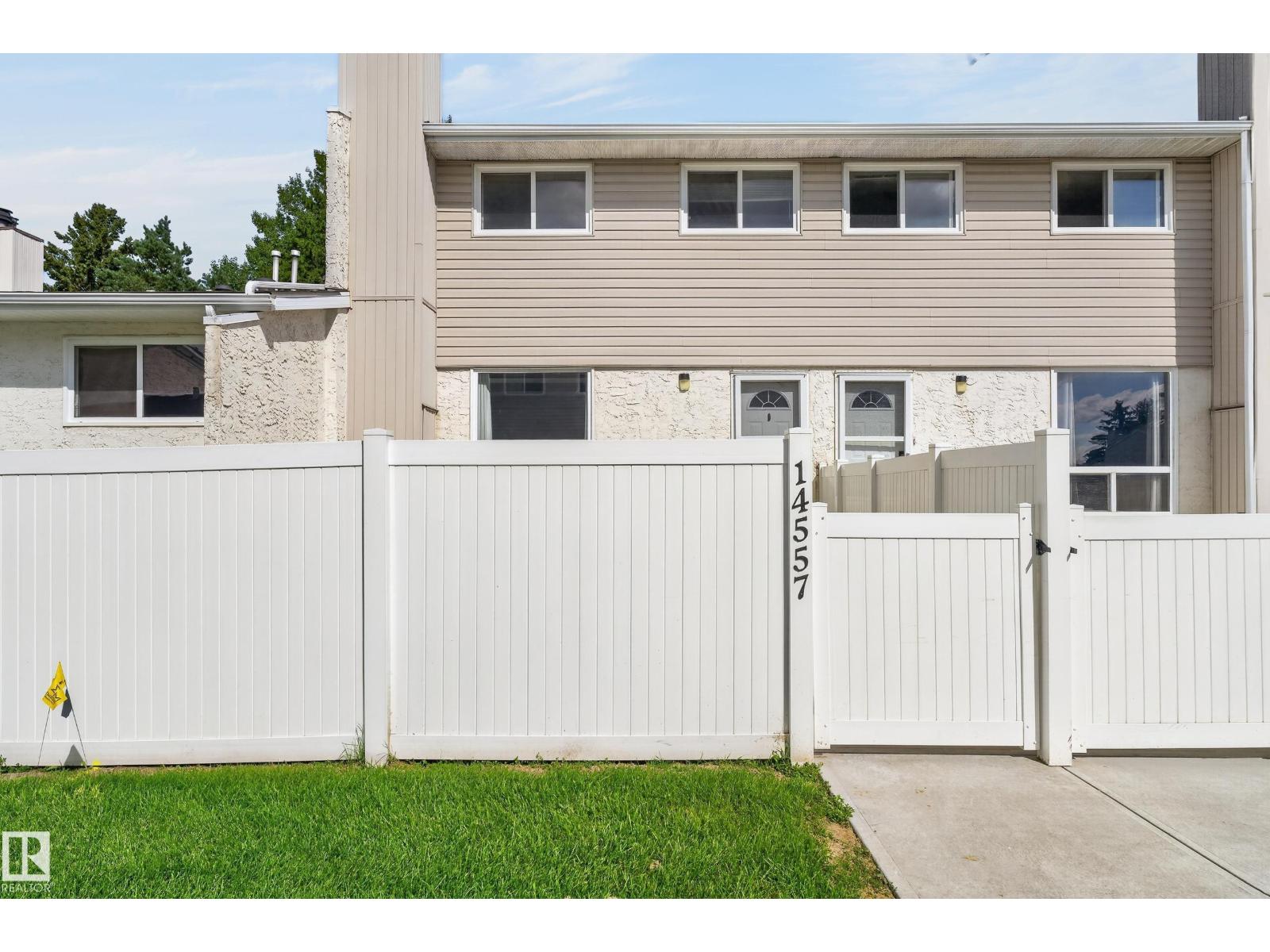 14557 121 ST NW