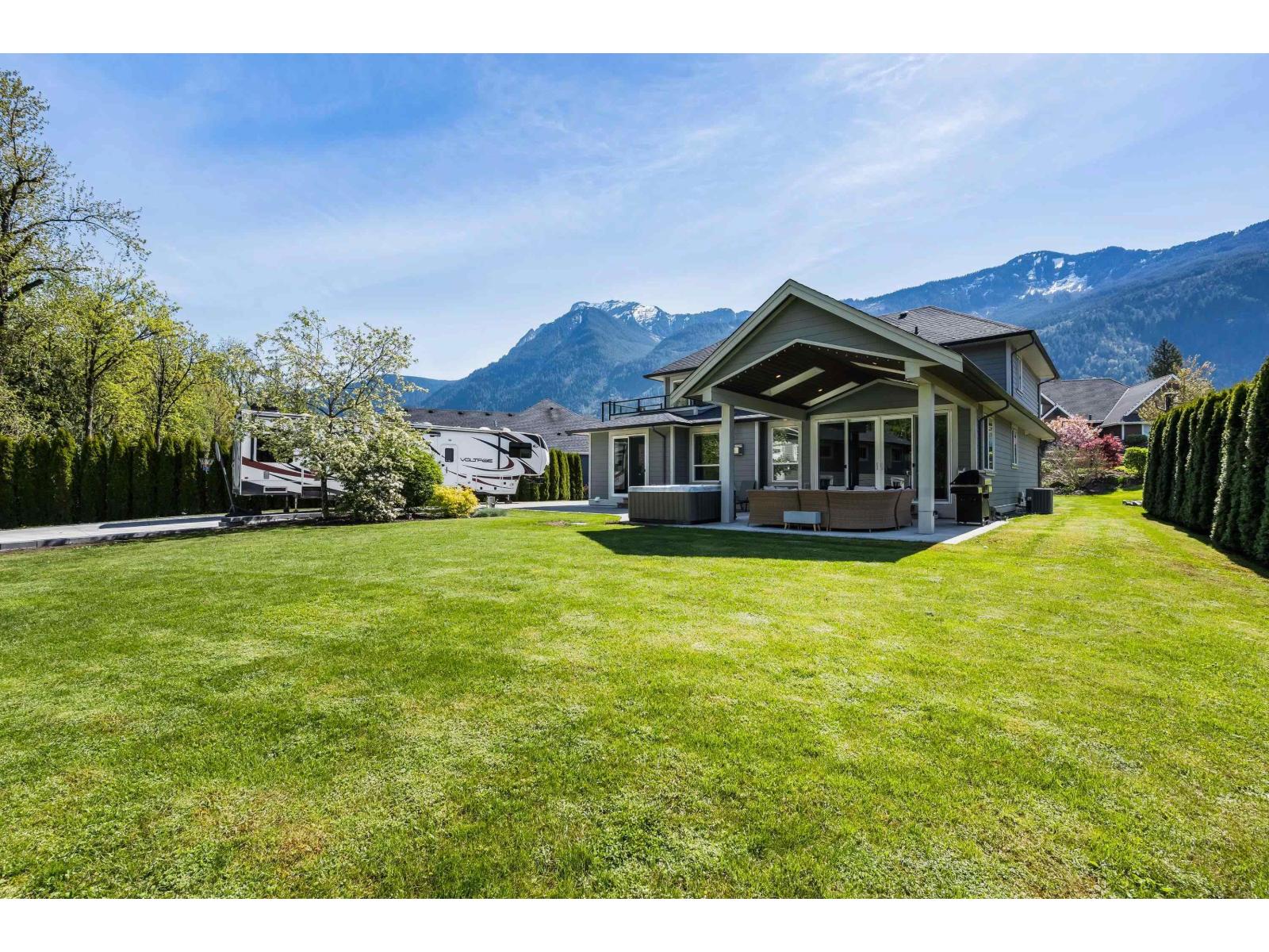 10427 WOODROSE PLACE, Popkum