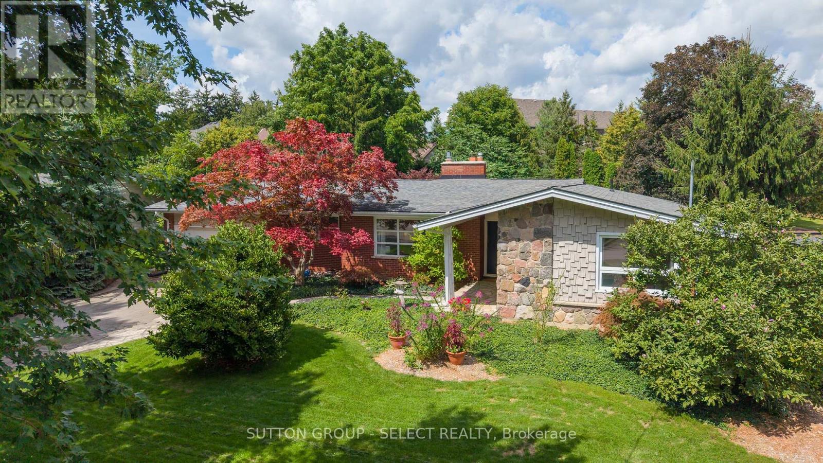 10 NORTHCREST DRIVE