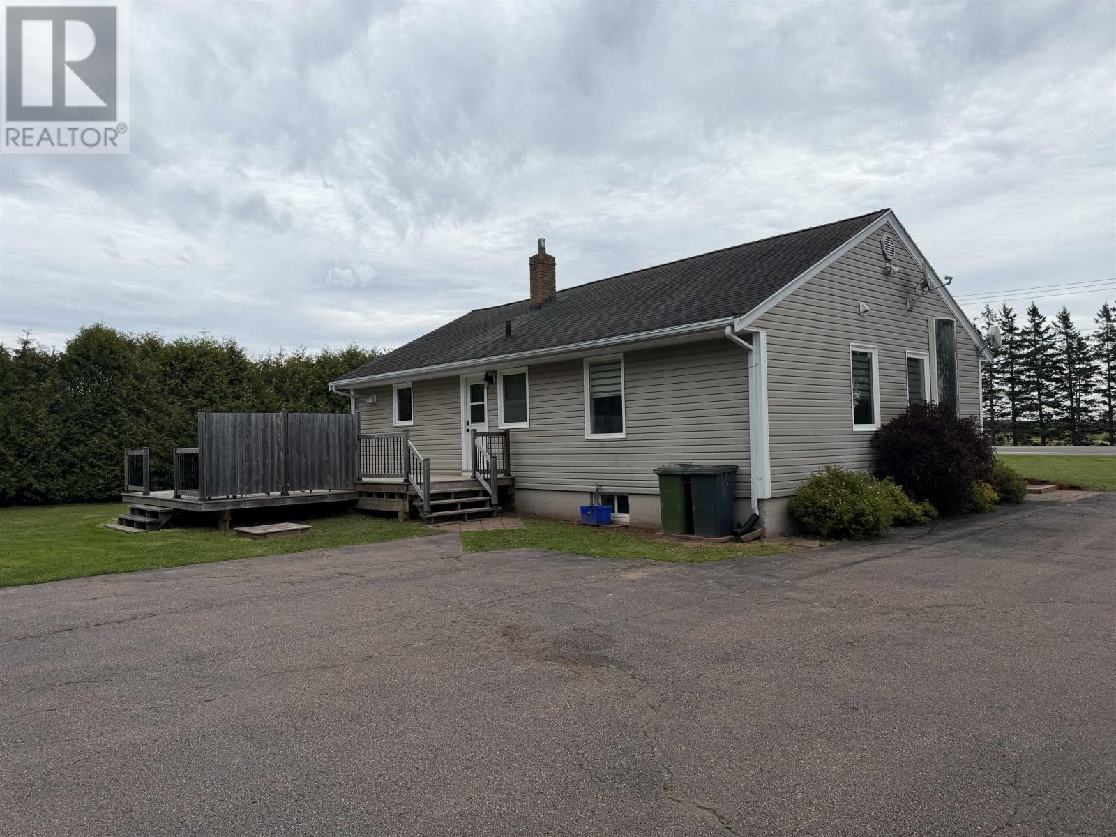 22900 TRANS CANADA Highway - Photo 4