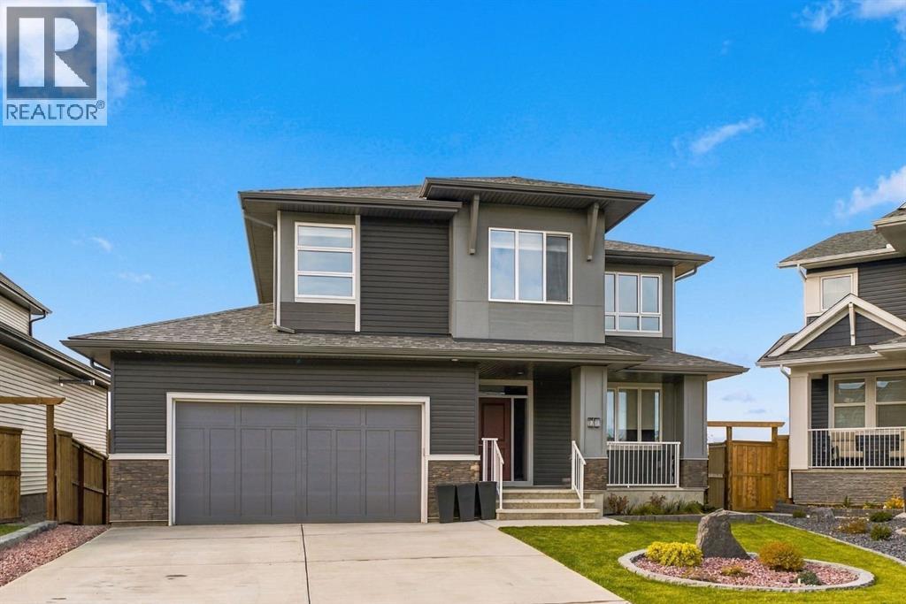 10 HERITAGE CLOSE, COCHRANE, AB T4C 3G8 - Image 3119343889.jpeg?d=l