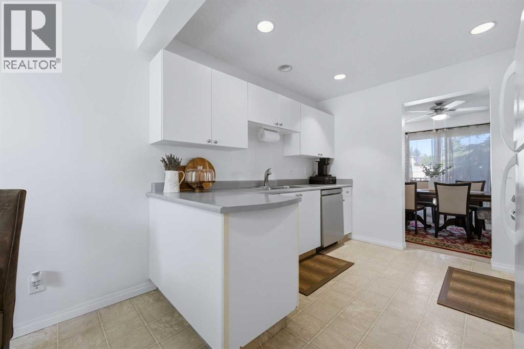 92, 388 Sandarac Drive NW