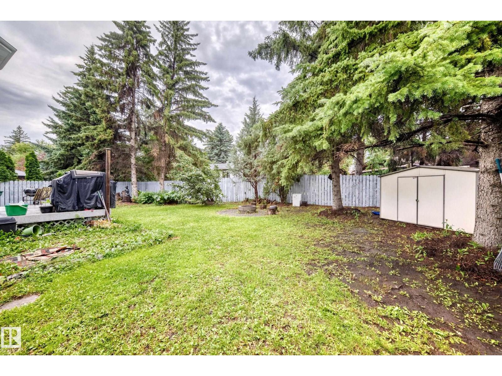 6 ATKINSON PL