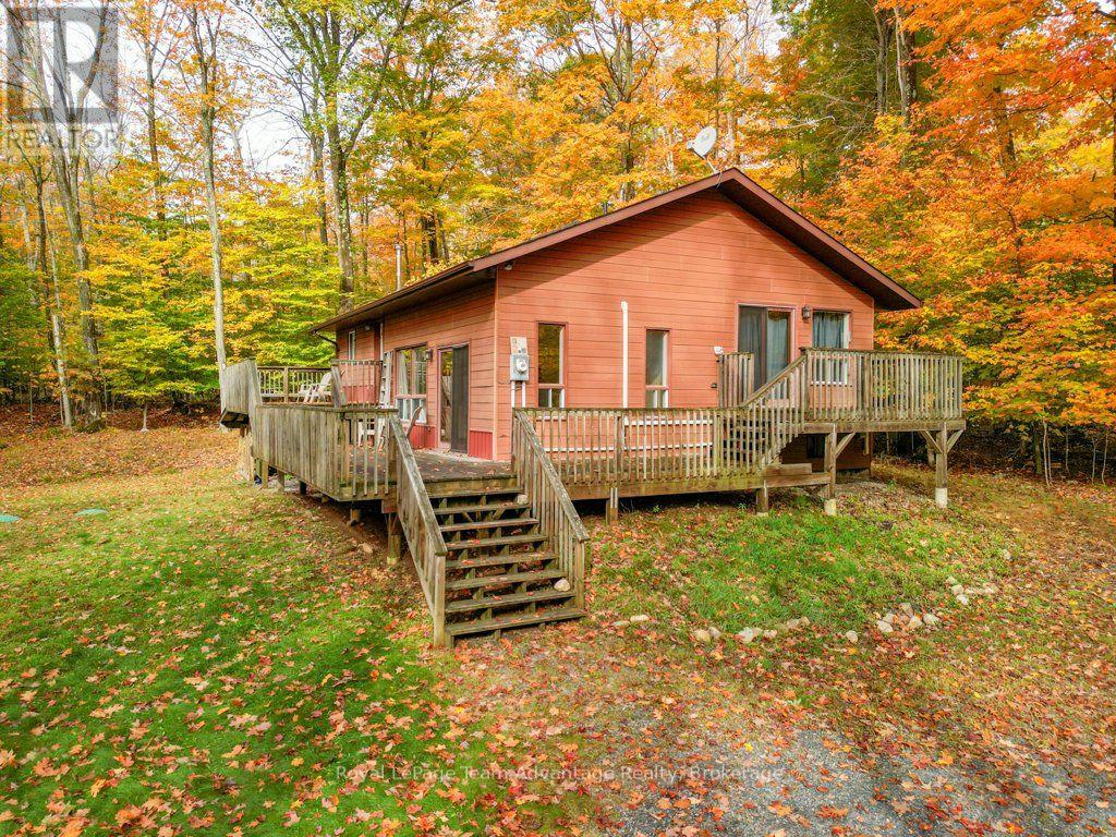 129 & 131 BAYVIEW DRIVE