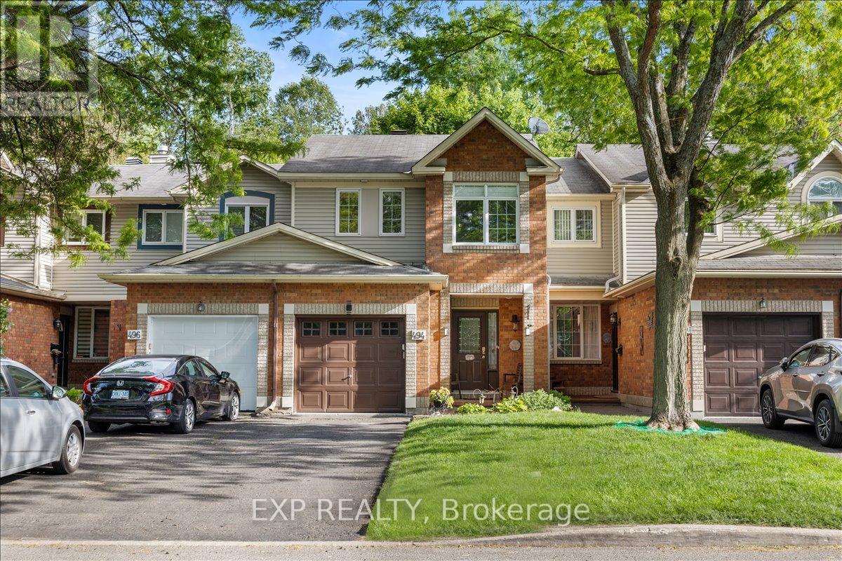 494 LAWLER CRESCENT