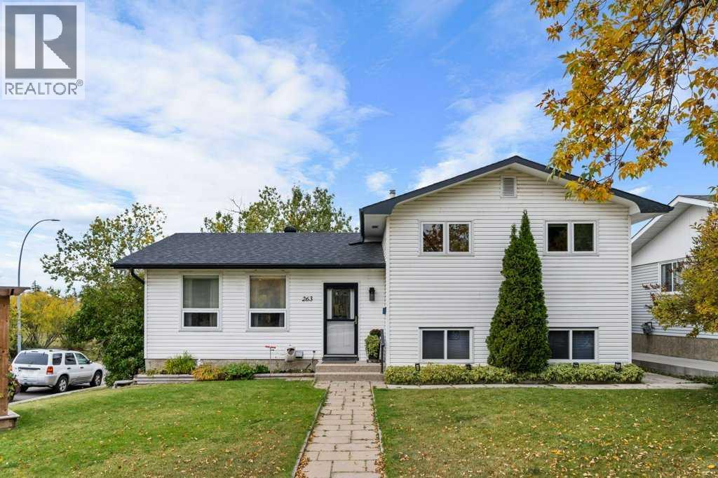 263 Rundleridge Drive NE