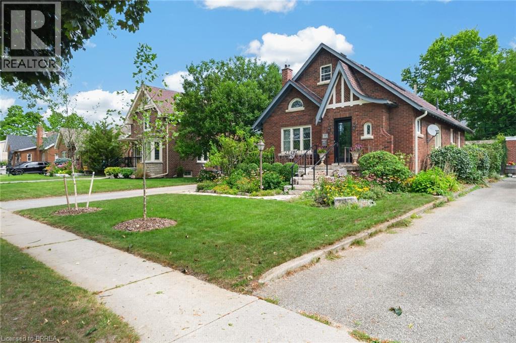17 LINCOLN Avenue