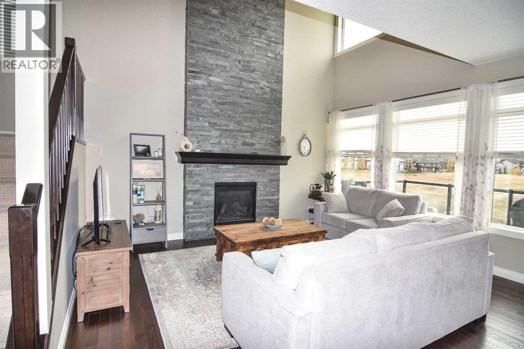 32 Evansborough Hill NW