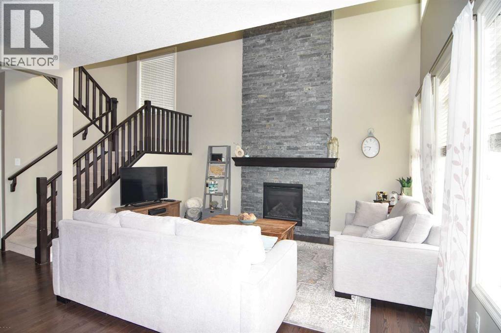 32 Evansborough Hill NW