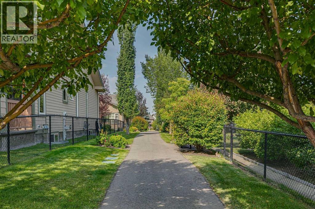 64 Bridle Estates Place SW