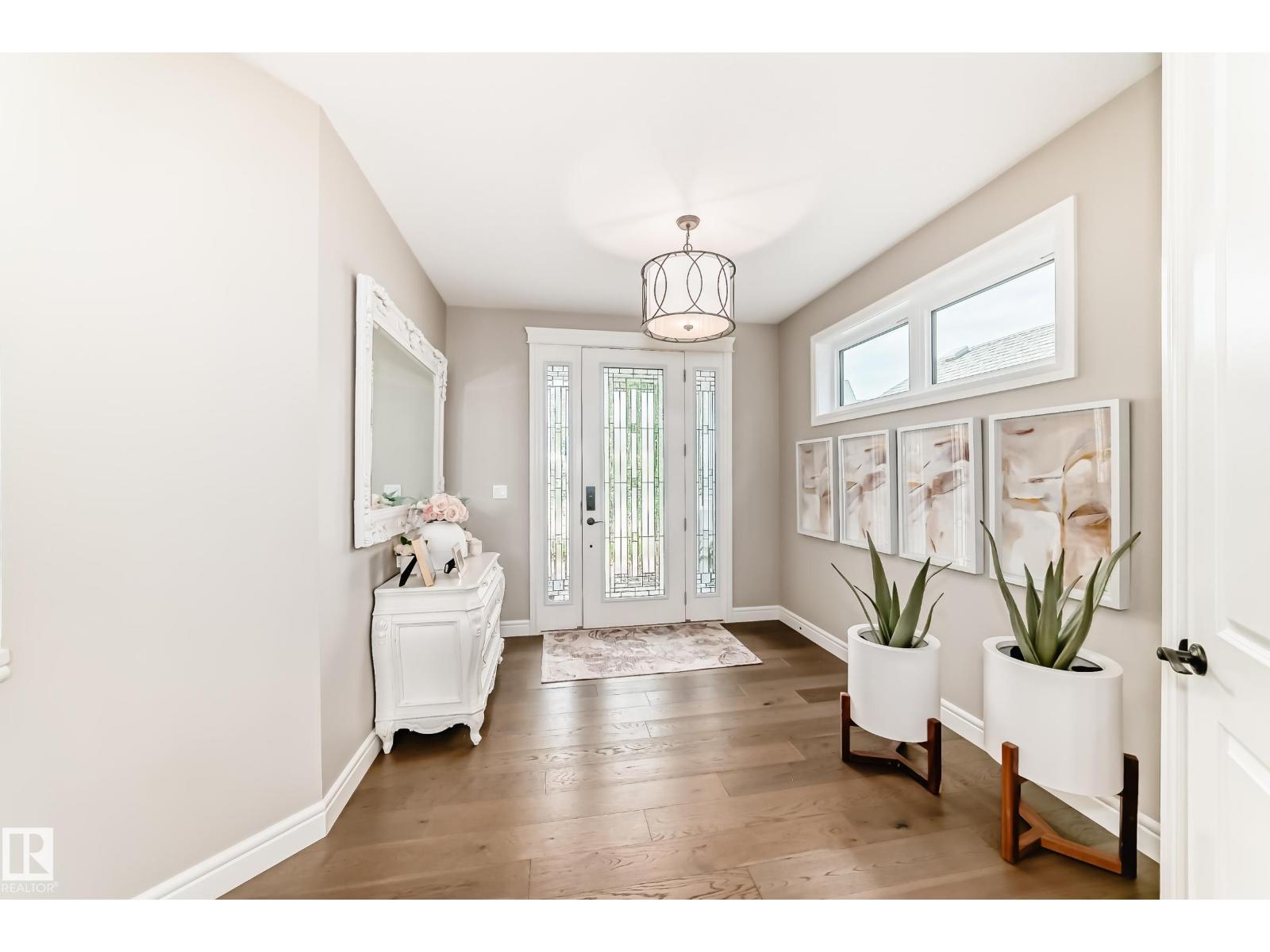 9034 24 AVE SW SW