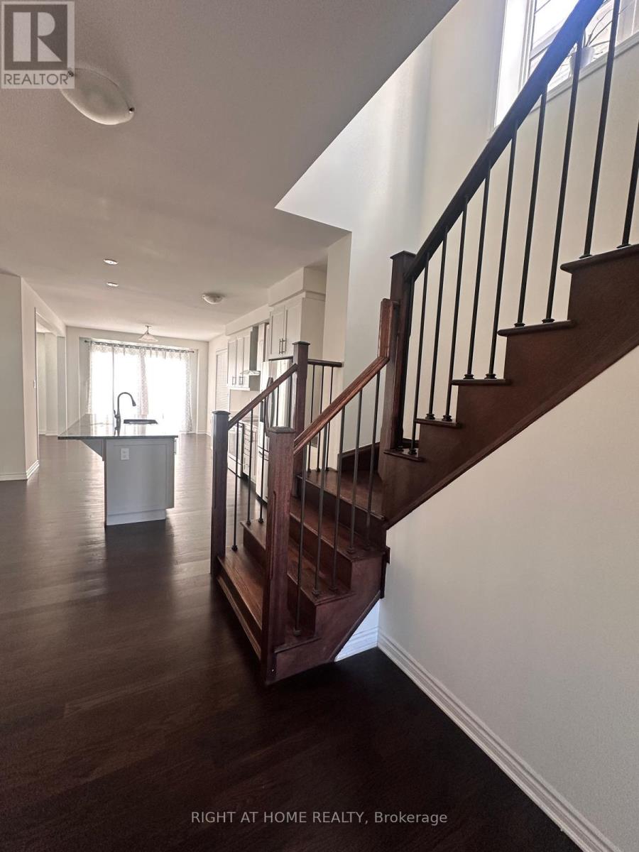 516 EQUESTRIAN WAY