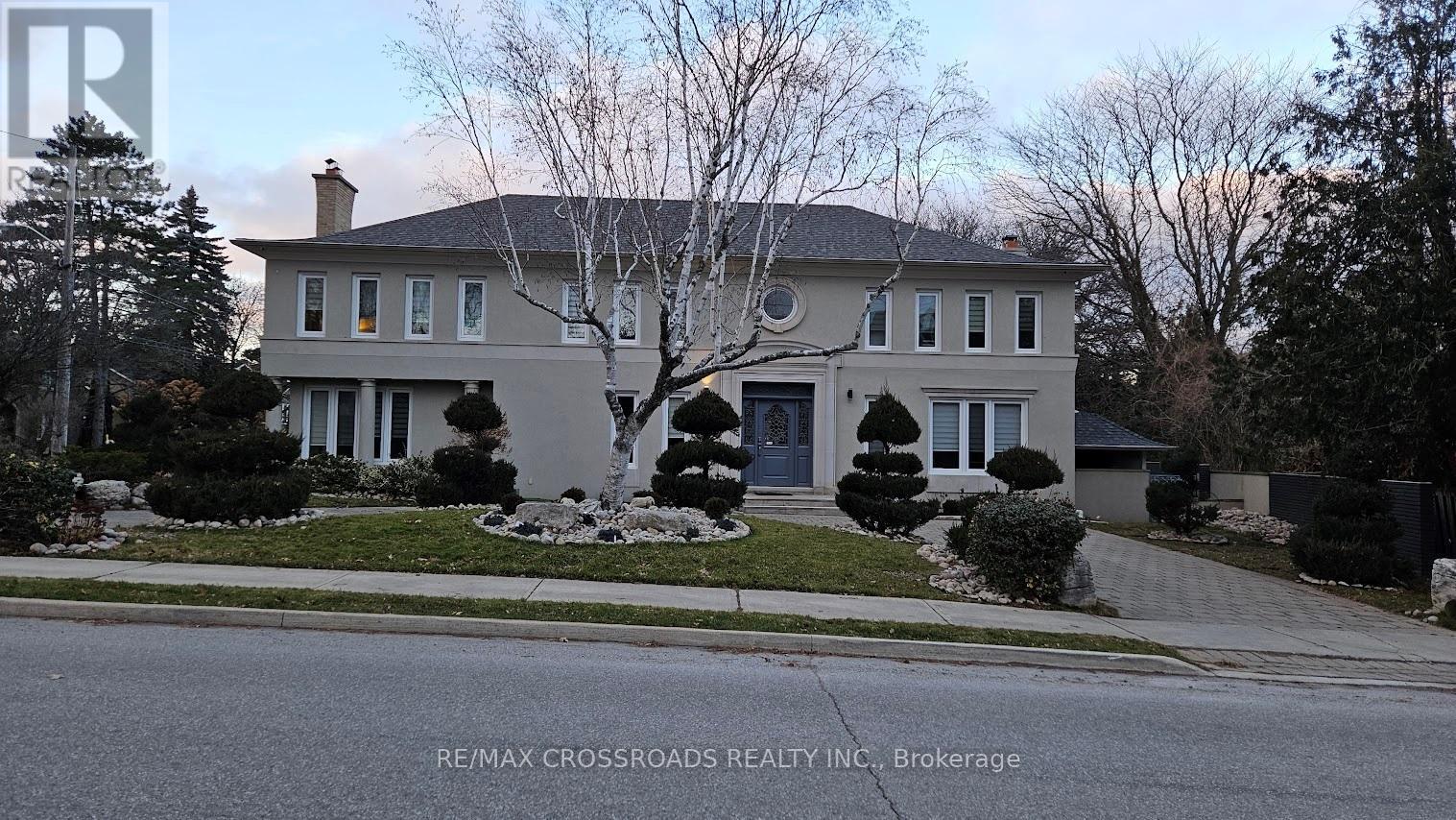 200 THE BRIDLE PATH