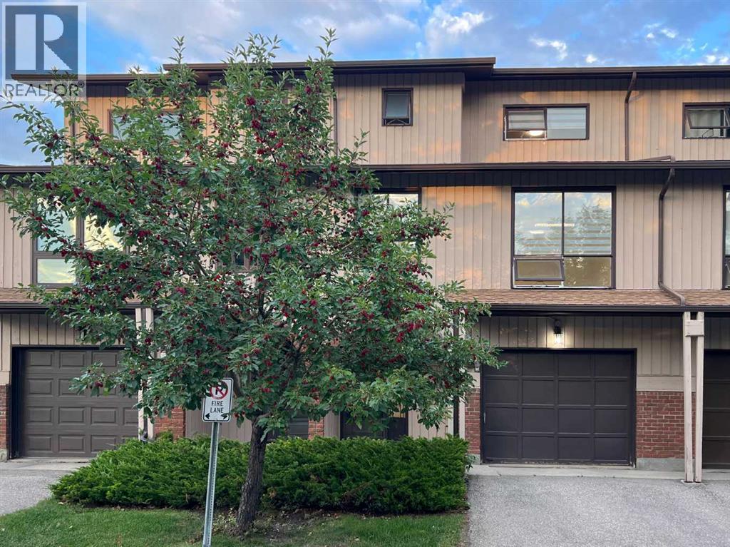 58 Canterbury Gardens SW