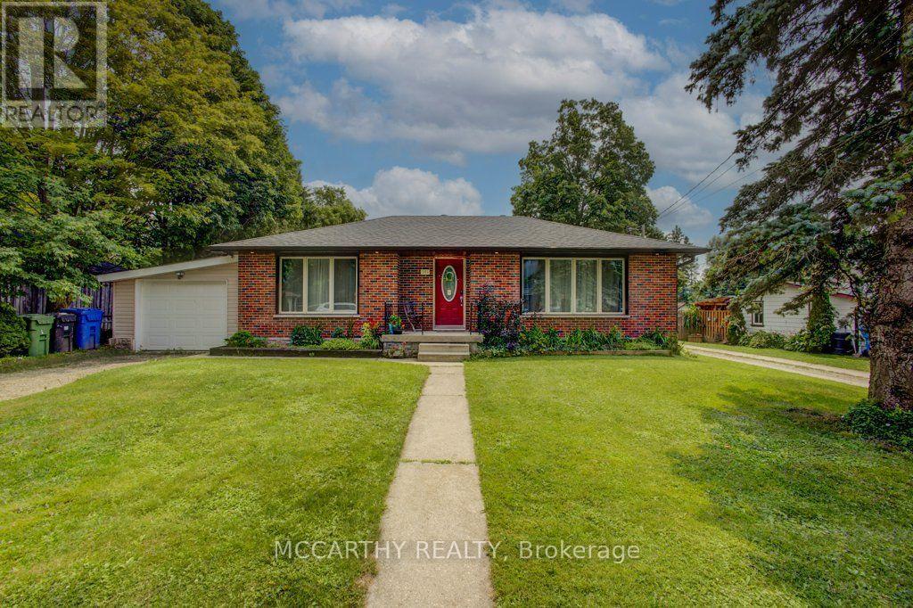 341 VICTORIA STREET EAST STREET E