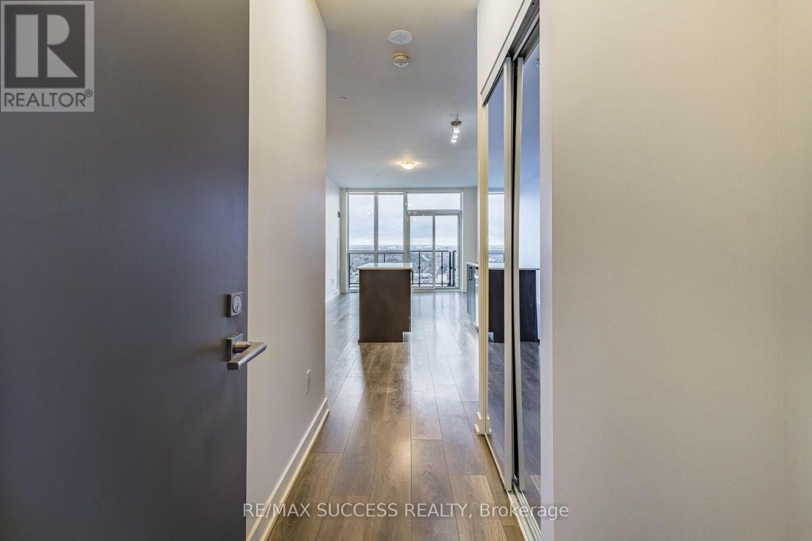 PH01 - 4655 GLEN ERIN DRIVE