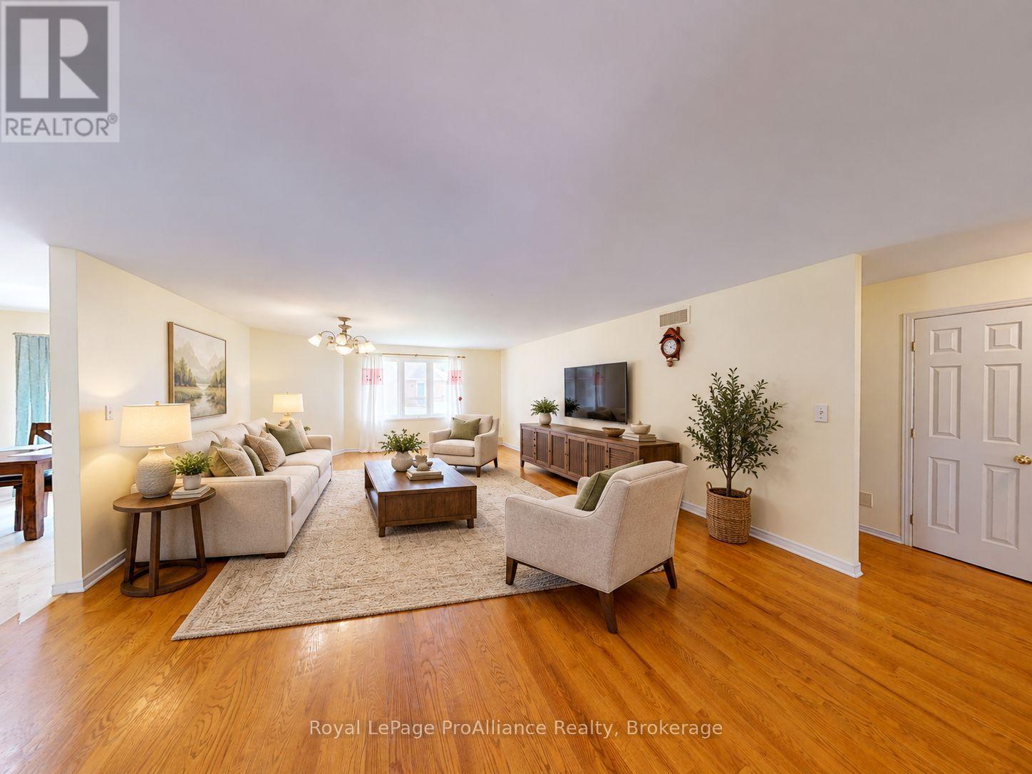 17 SUMAC TERRACE