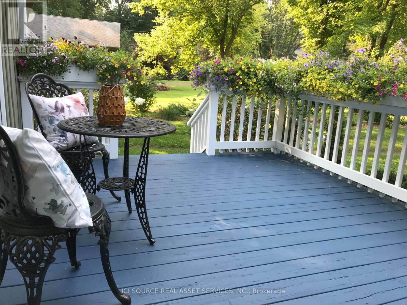 8768 PARK STREET