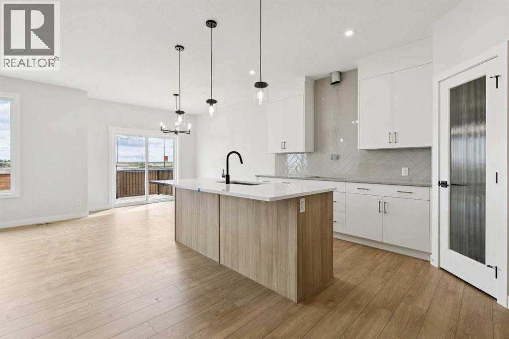 546 Hotchkiss Manor