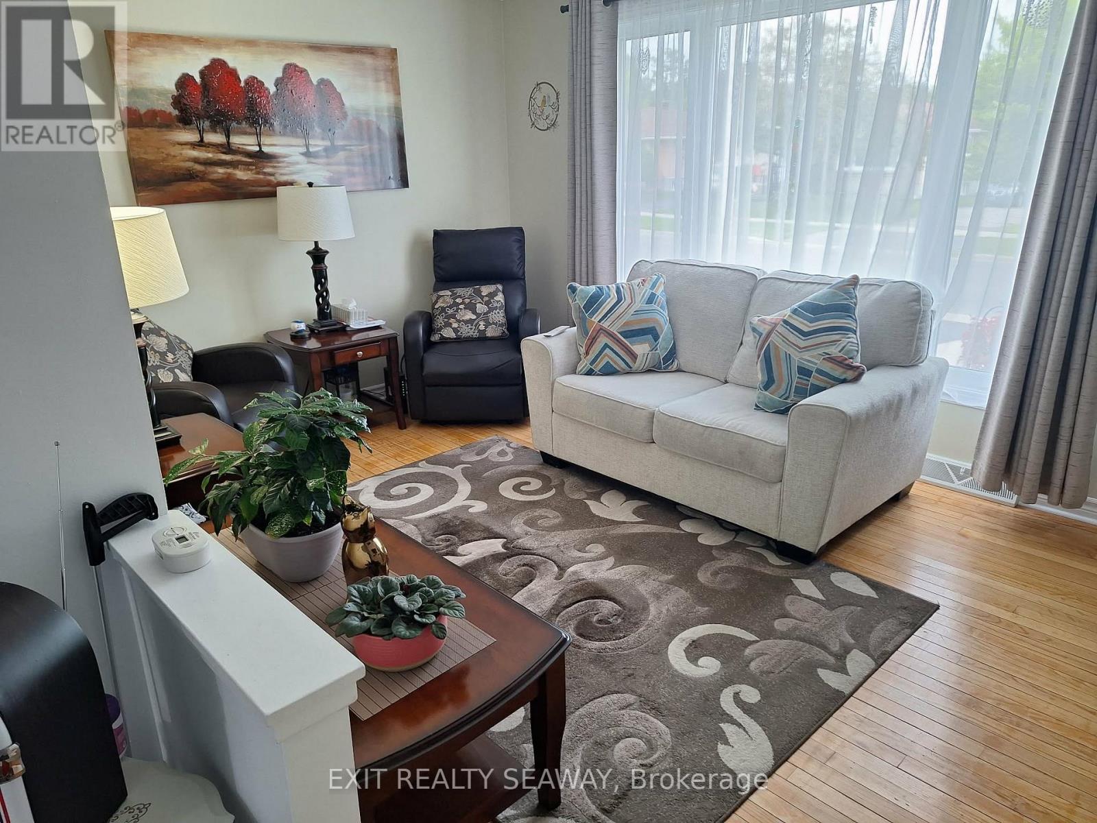 524 ANTHONY STREET - Photo 4