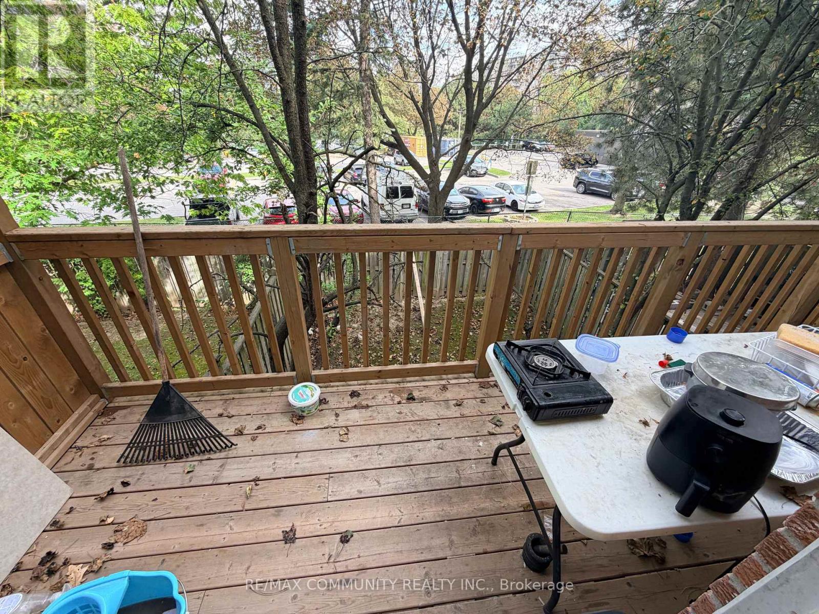 3 - 101 DUNDALK DRIVE
