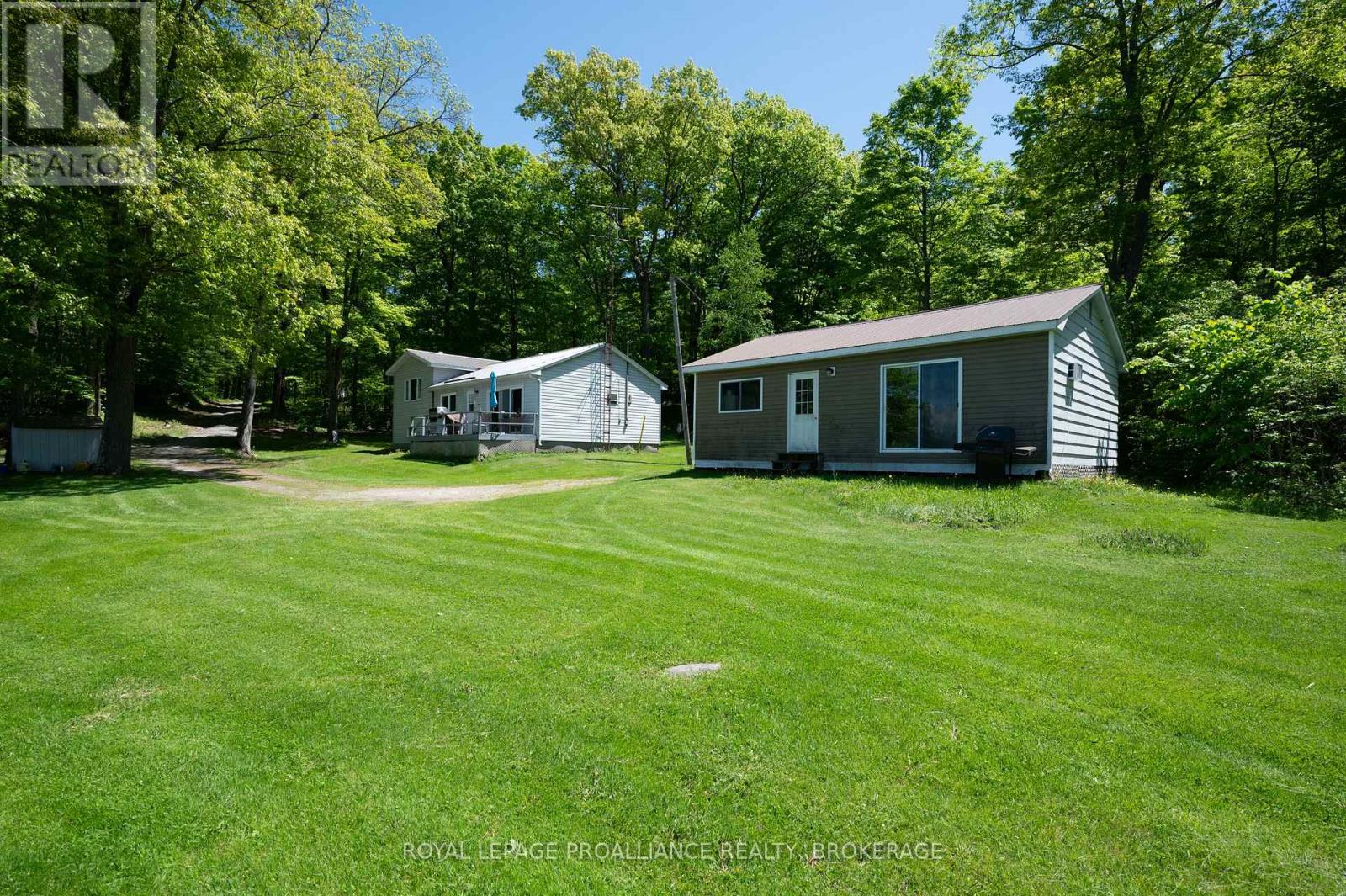 1122 GANANOQUE LAKE ROAD