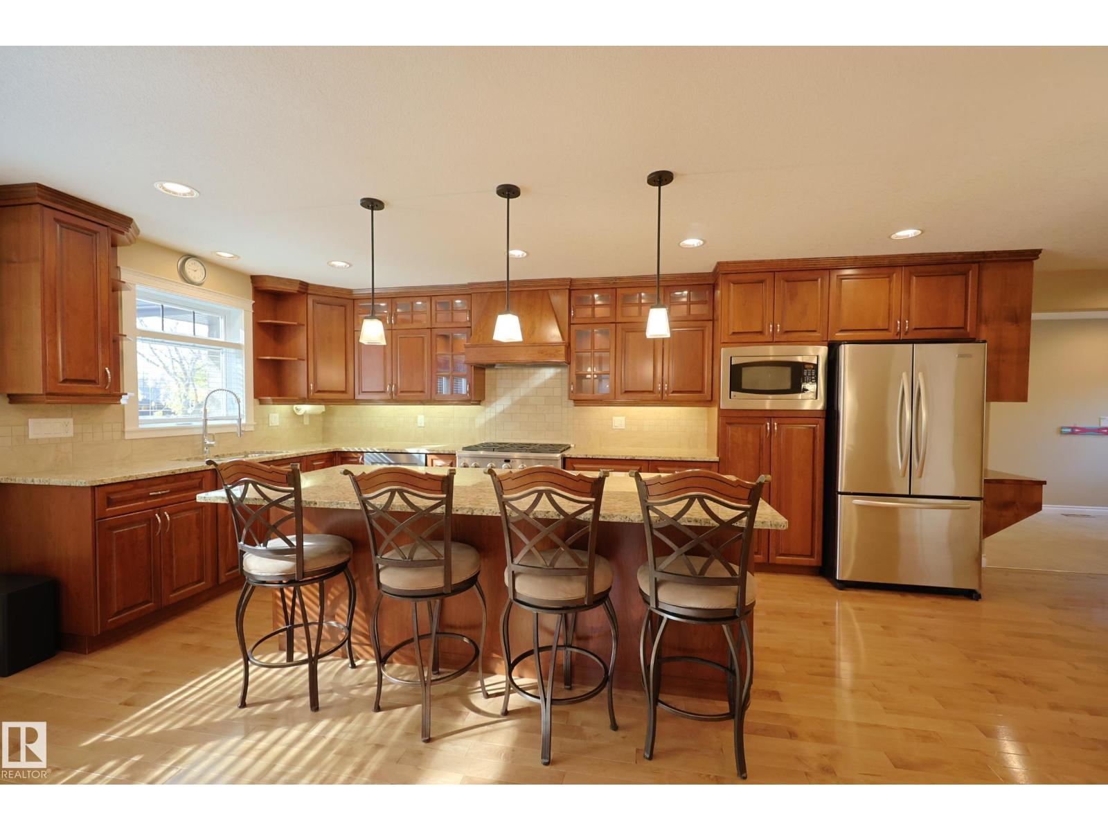53 BUTTERFIELD CR