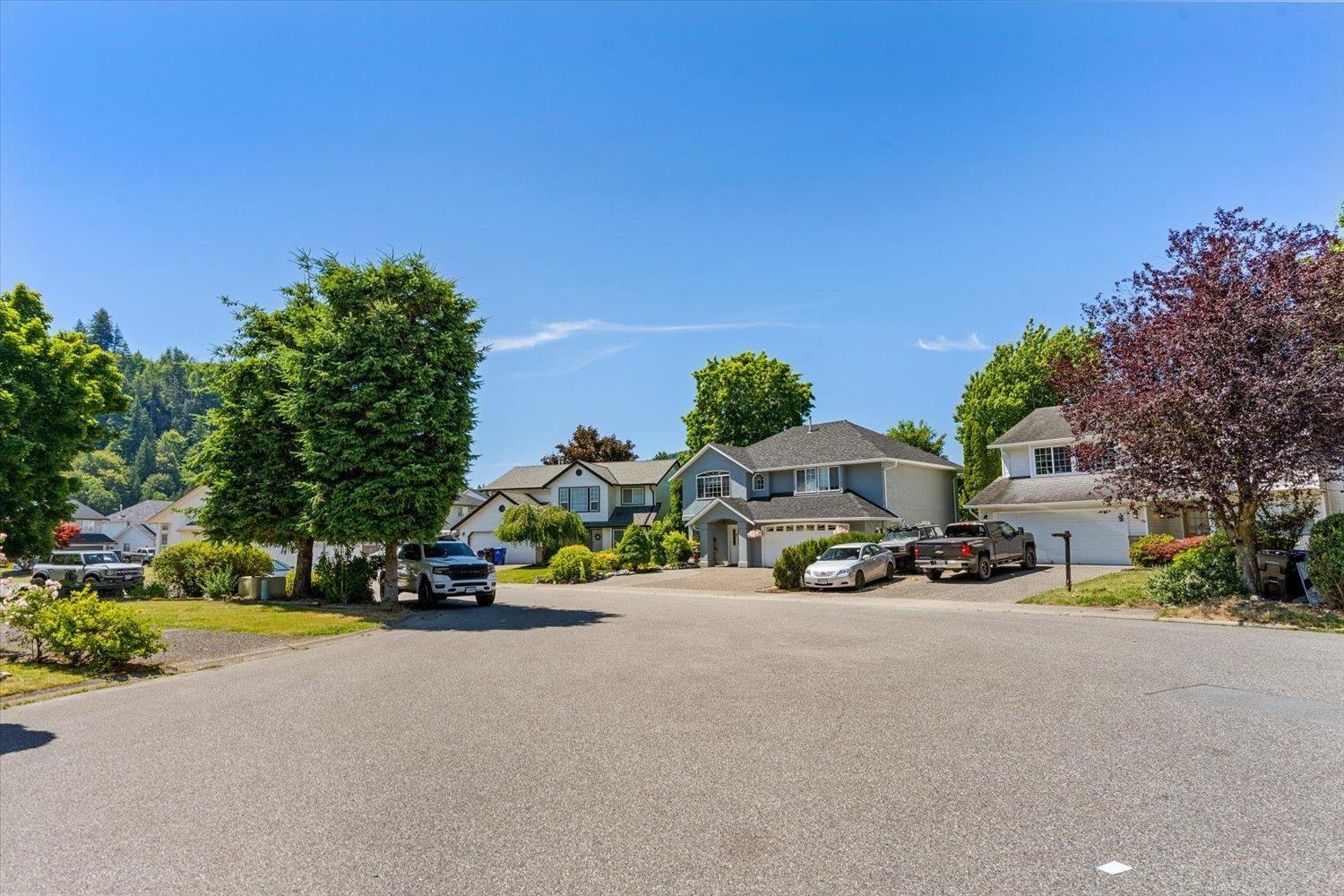 5711 WINCHESTER PLACE, Vedder Crossing