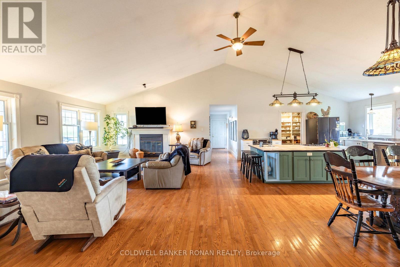 234439 CONCESSION 2 WGR