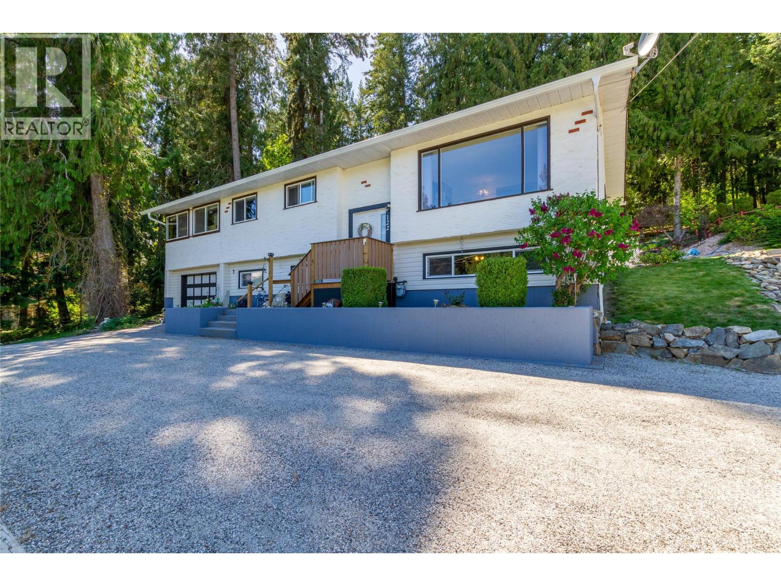 122 Timberlane Road