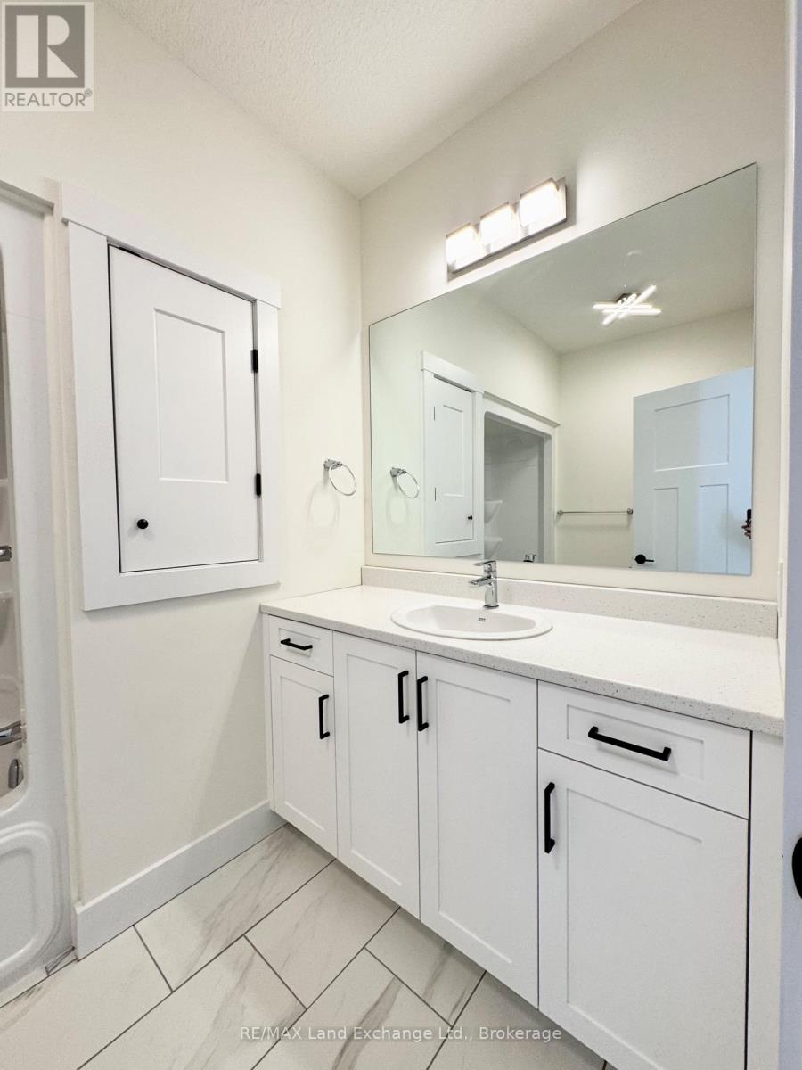 4829 BRUCE ROAD 3