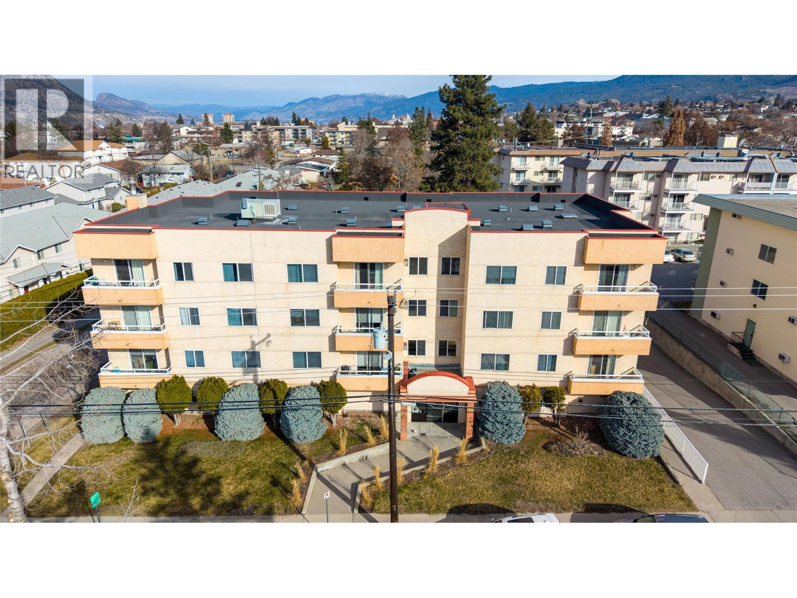 43 & 83 Calgary Avenue