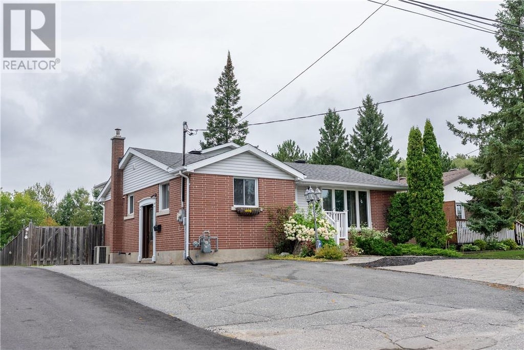 1567 CRESTMOOR ROAD, SUDBURY, ON P3A 4M3 - Image 35281858.jpeg?d=l
