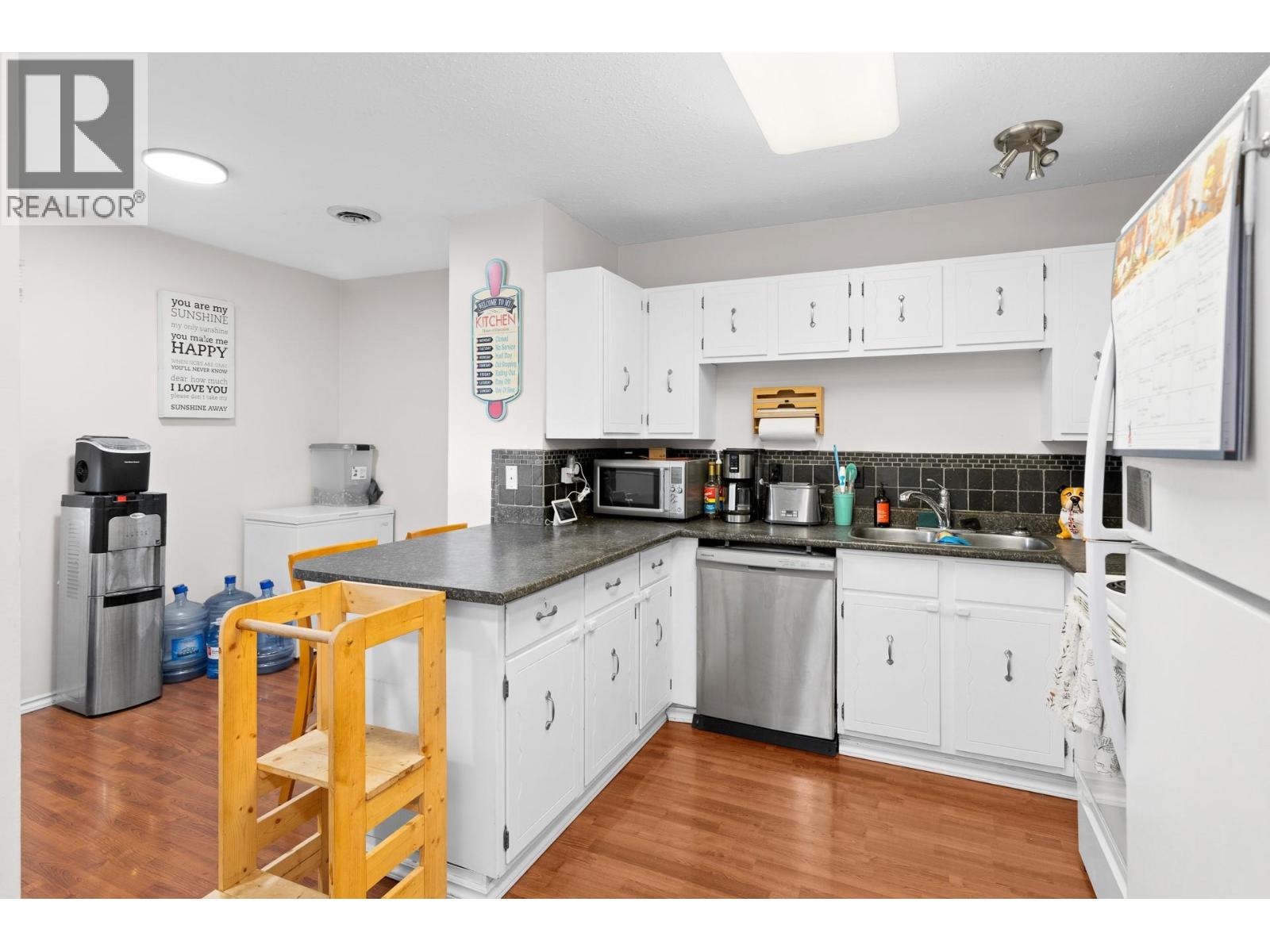 1660 Ufton Court Unit# 203