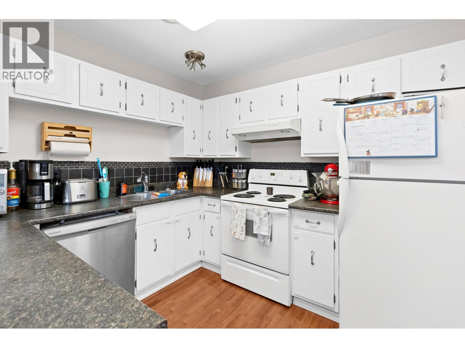 1660 Ufton Court Unit# 203