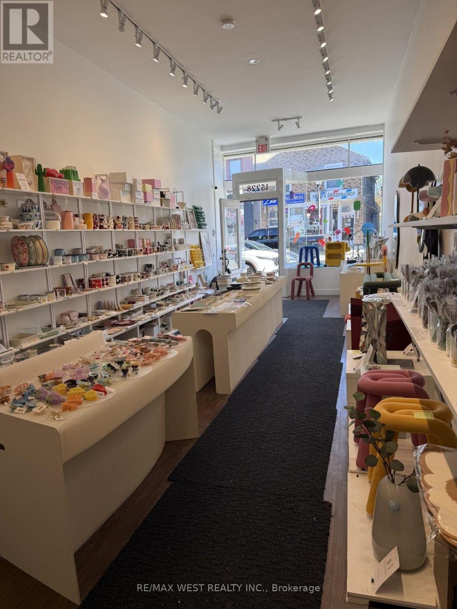15228 YONGE STREET