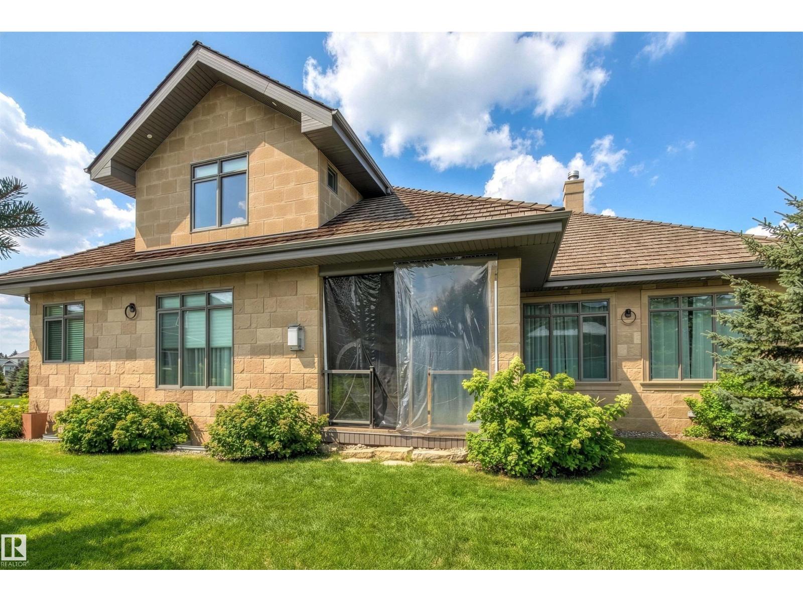 2796 WHEATON DR NW