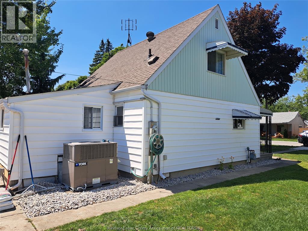 51 CRAWFORD AVENUE
