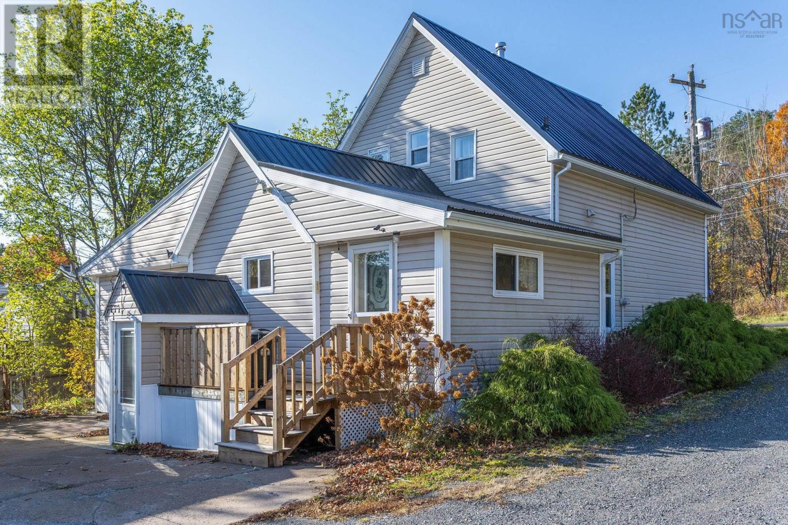 5158 Stellarton Trafalgar Road