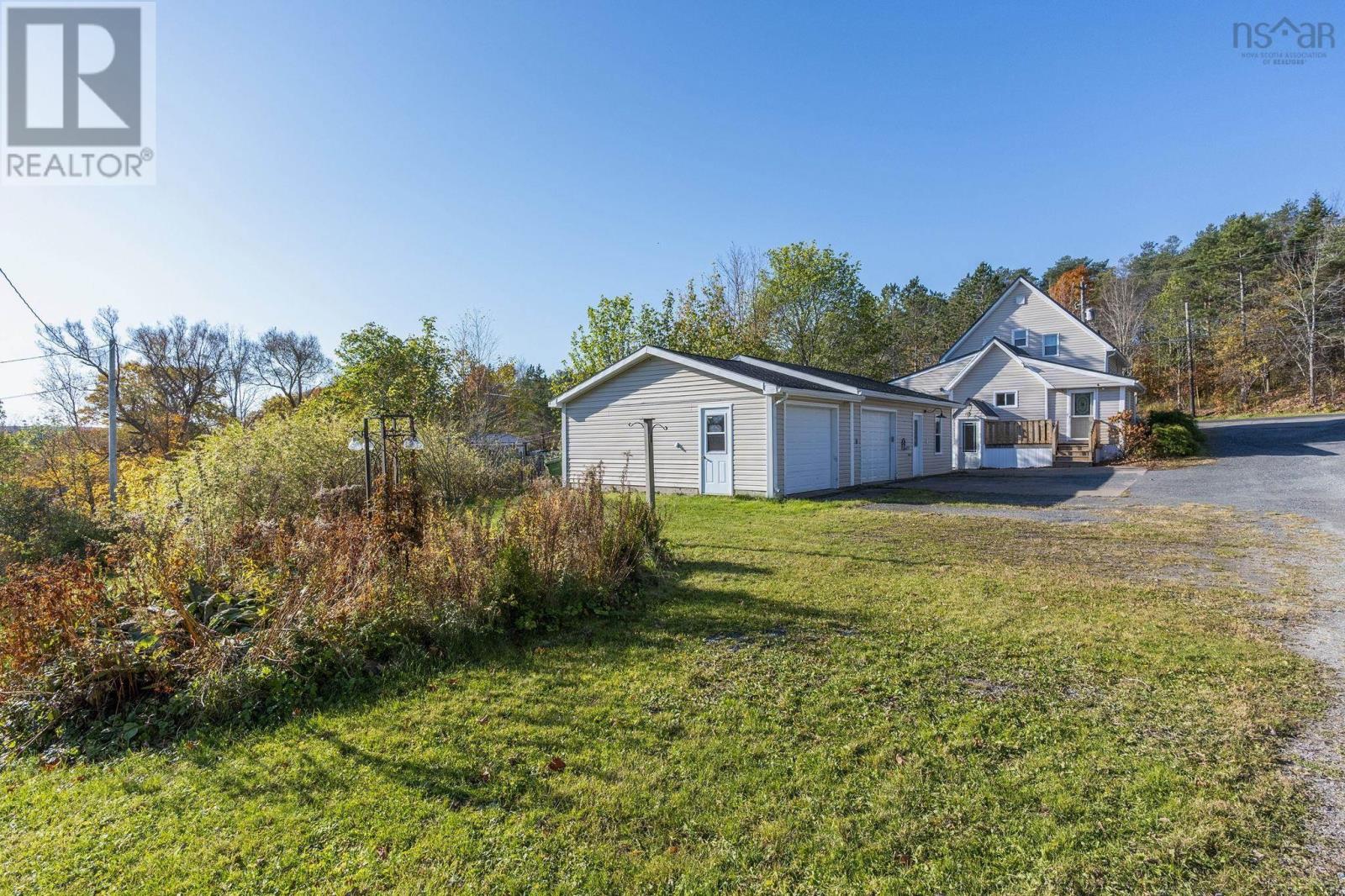 5158 Stellarton Trafalgar Road