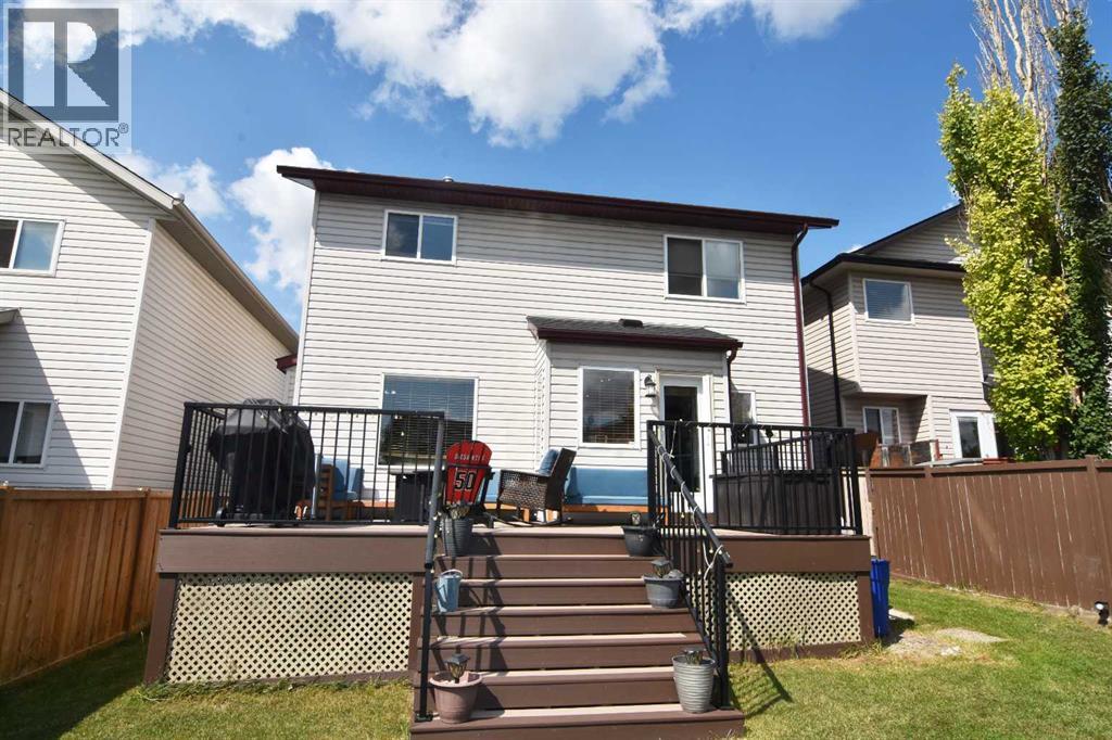 12 Country Hills Gate NW
