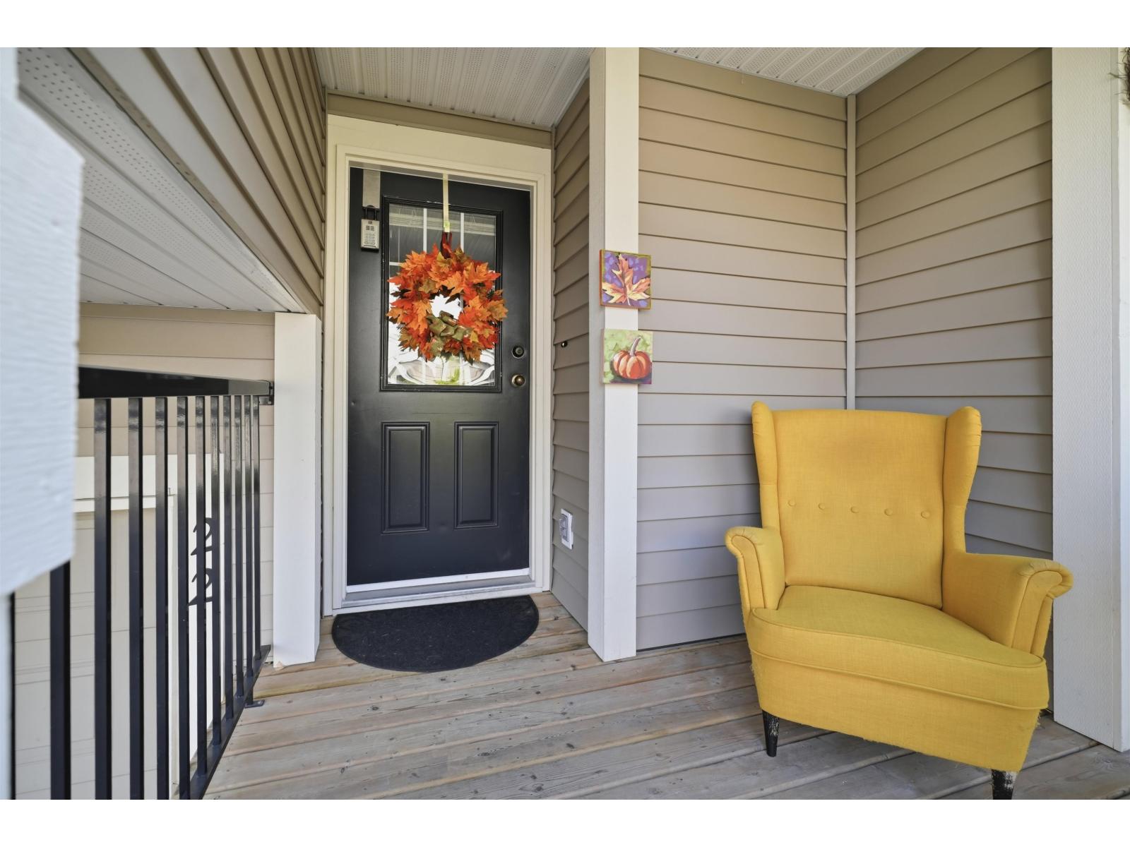 22 45550 SHAWNIGAN CRESCENT, Garrison Crossing