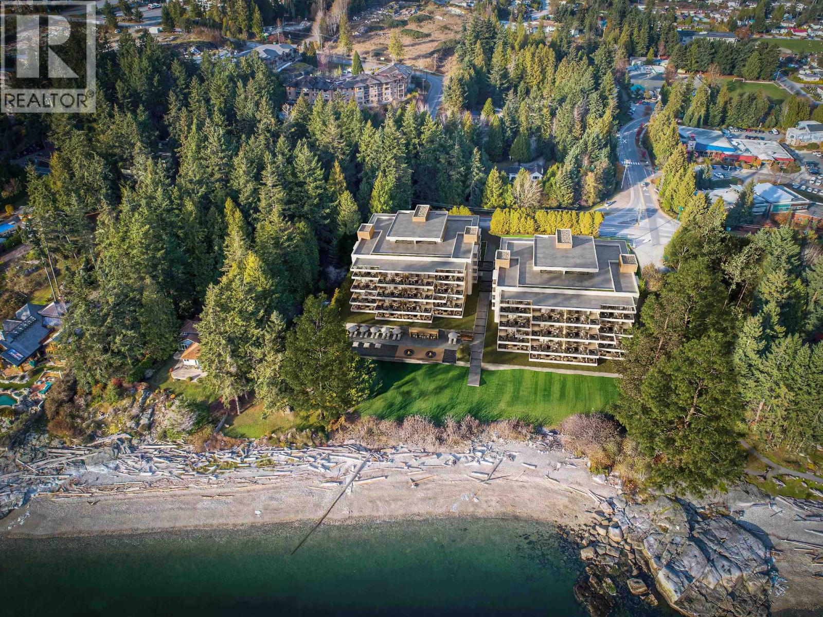 5845 SUNSHINE COAST HIGHWAY