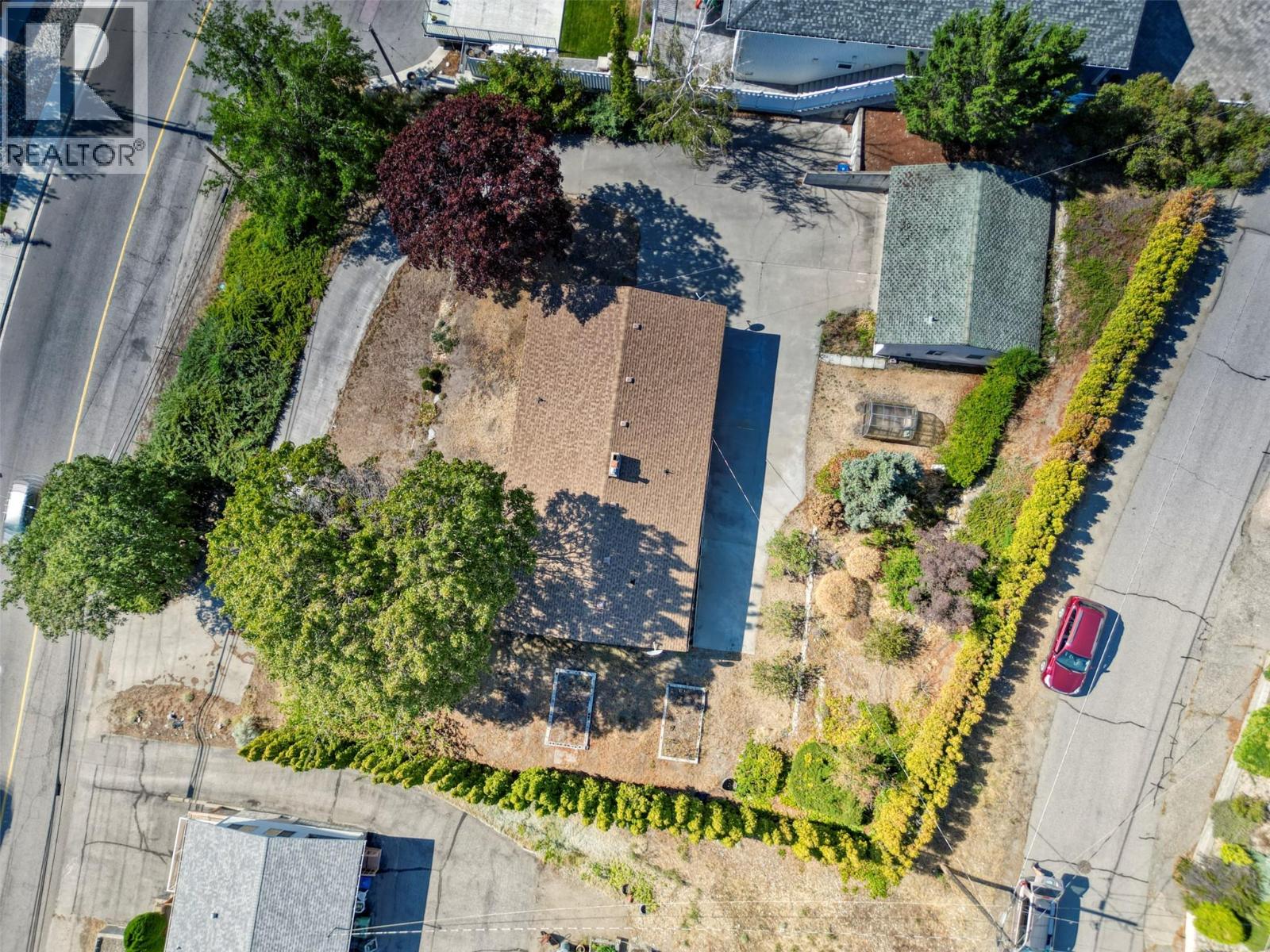 6406 89th Street