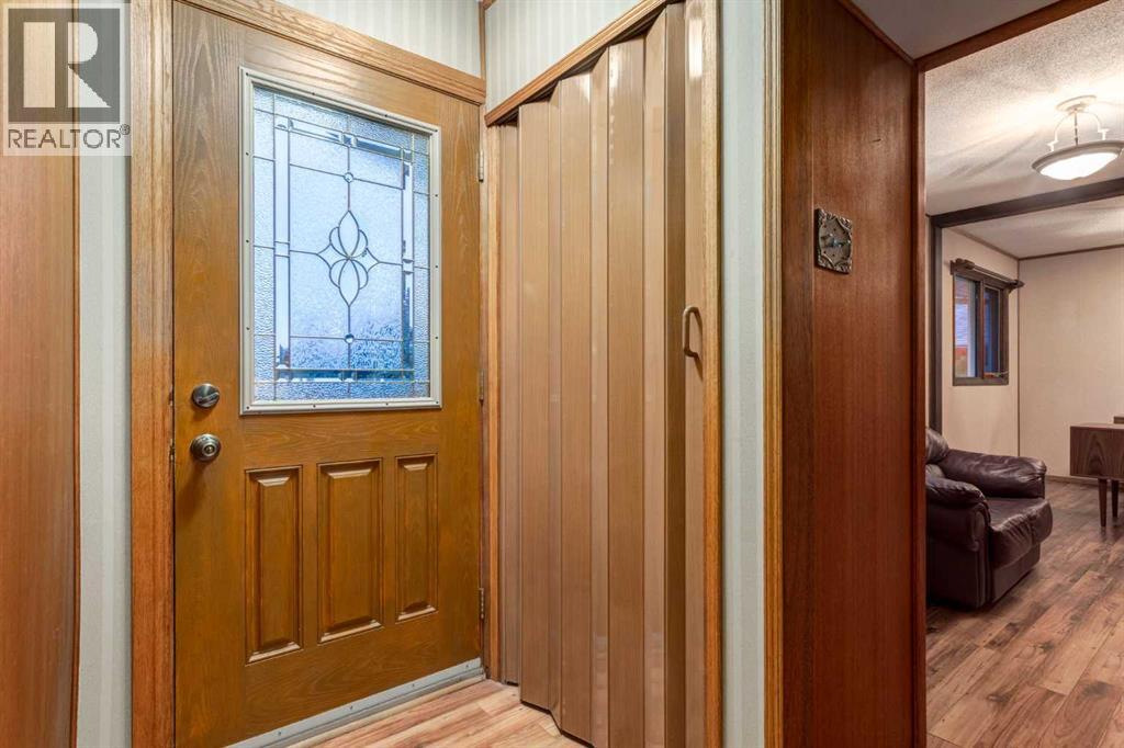 29 ARMSTRONG Crescent SE