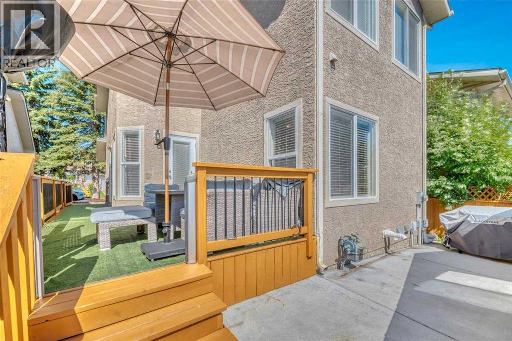 16 Millrise Crescent SW