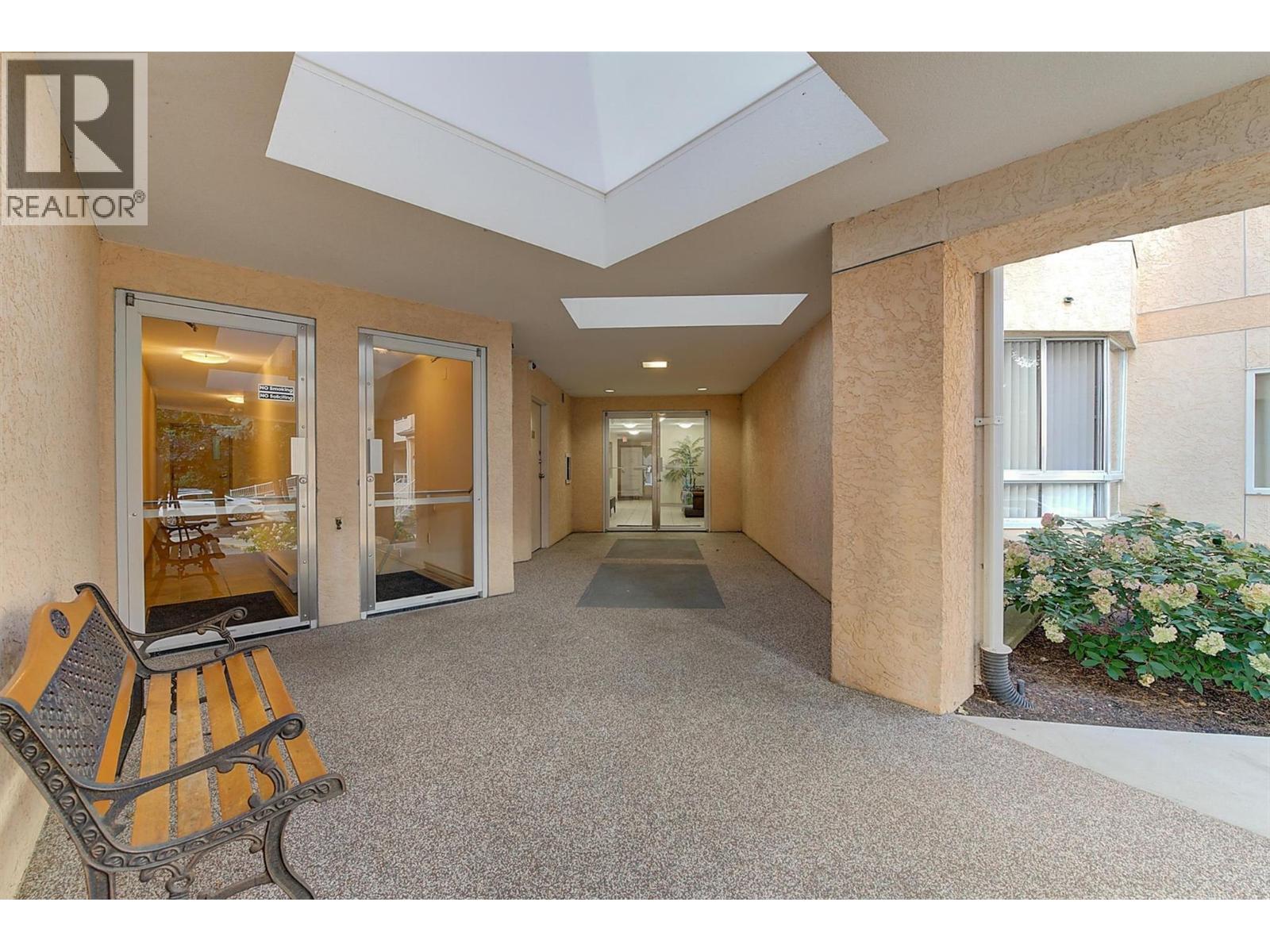 709 Houghton Road Unit# 311